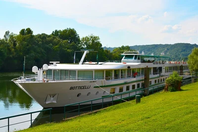 Croisière sur le MS Botticelli : Paris, vitrines de rêve et marchés de Noël (formule port/port)