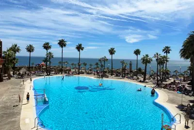Hôtel Holiday World Polynesia 4*