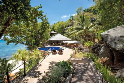 Hôtel Cerf Island Resort 4*