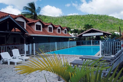 Hôtel L'Anse Bleue 2*
