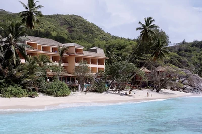 Hôtel Double Tree by Hilton Allamanda Resort & Spa 4*