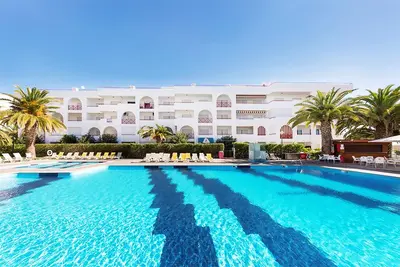 Smart Club Ukino Terrace 3*