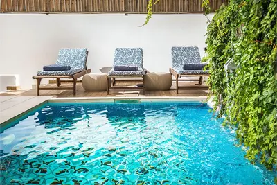 Hôtel Enorme Serenity Spritz 4*