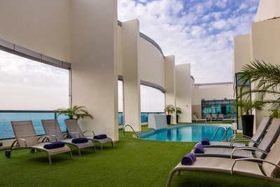 Hôtel First Central Suite 4*