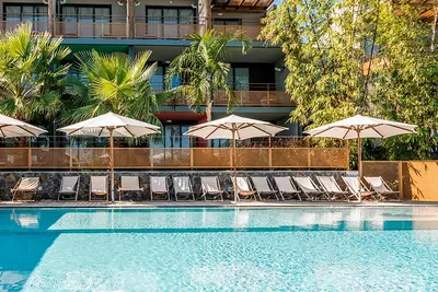 Hôtel Dina Morgabine Saint Gilles 3* by Ôvoyages