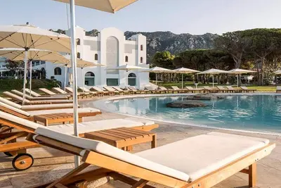Hôtel Falkensteiner Resort Capo Boi 5*