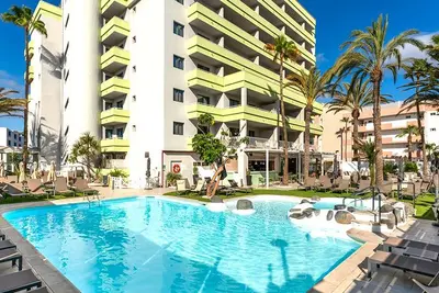 Hôtel LIVVO Anamar Suites 4*