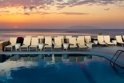 Hôtel & Spa Epavlis 4*