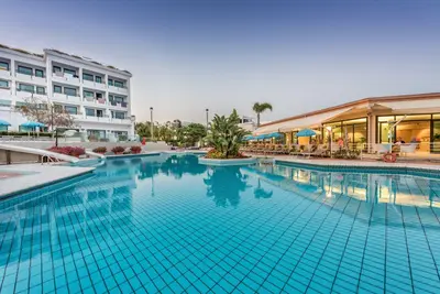 Hôtel Acacia Marina 4*