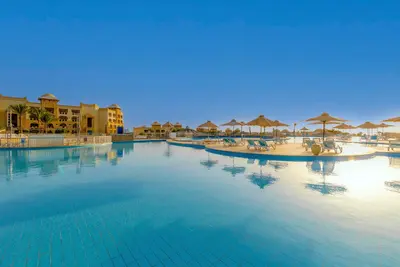 Hôtel Serenity Alpha Beach 5*