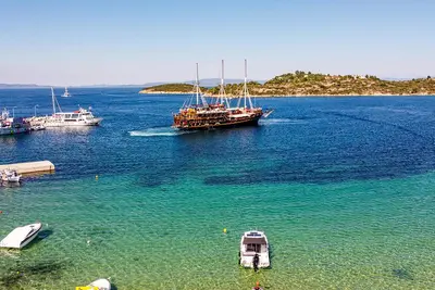 Hôtel Alkyonis 3*