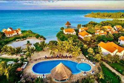 Hôtel Azao Resort & Spa 4*