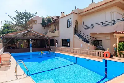 Hôtel Erato 3*