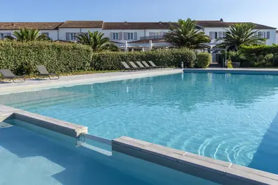 Hôtel Thalacap ARS en Ré 3*