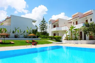 Smart club Vallian Village 3*