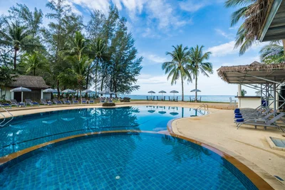 Ôclub Experience Khaolak Emerald Resort & Spa 4*
