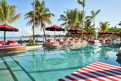 Hôtel LUX* Grand Baie 5*