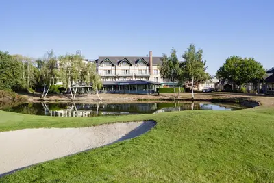Hôtel Mercure Orléans Portes de Sologne 4*