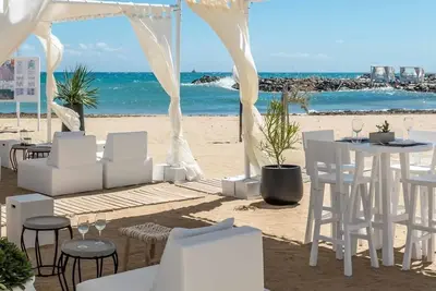 Hôtel Knossos Beach Bungalows