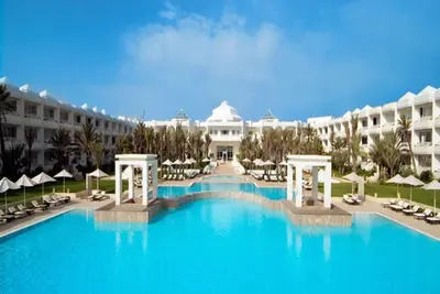 Hôtel Radisson Blu Palace Resort & Thalasso