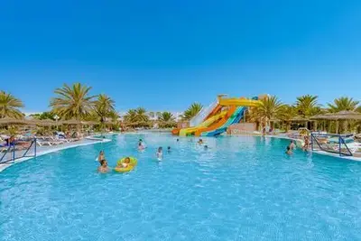 Club Jumbo Baya Beach Quatre Saisons by Medina