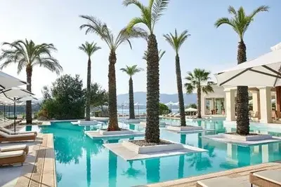Hôtel Grecotel Eva Palace