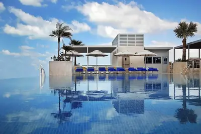 Hôtel Grand Cosmopolitan