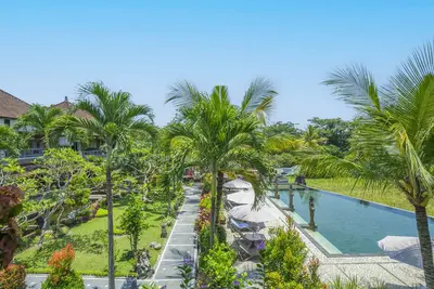 Hôtel Cendana Resort & Spa