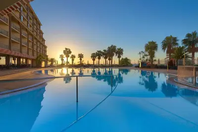 Hôtel The Views Oasis