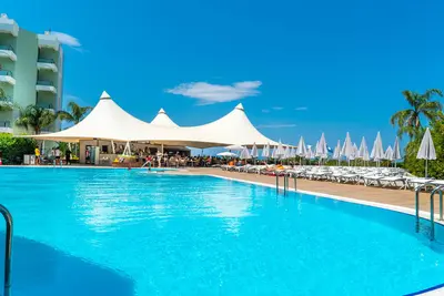 Hôtel Grand Belish Hotel