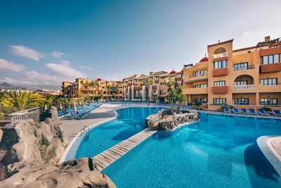 Hôtel Grand Muthu Golf Plaza by Ôvoyages