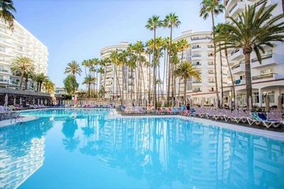 Hôtel Servatur Waikiki By Ovoyages