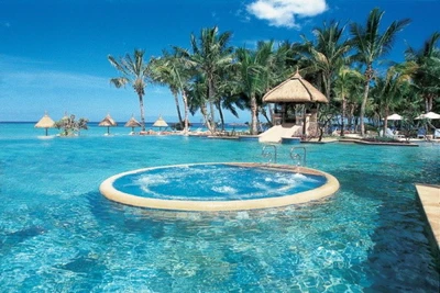 Hôtel La Pirogue Resort & Spa