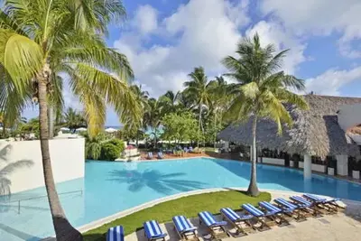 Autotour Cuba Libre et extension Melia Las Americas 5*