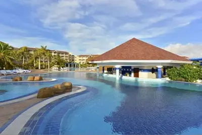 Combiné circuit et hôtel Au Charme Cubain & Extension Iberostar Origin Laguna Azul