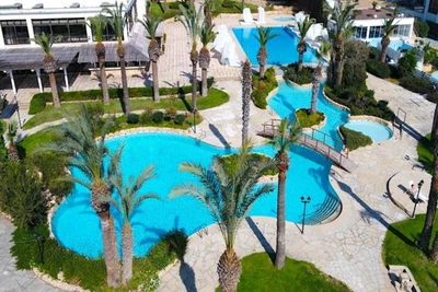 Hôtel Sandy Beach & Spa