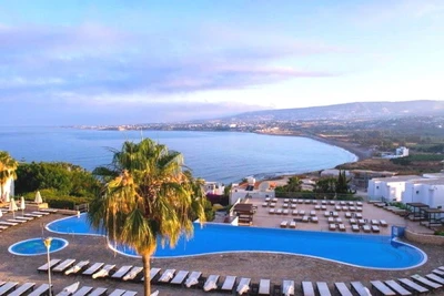 Hôtel Theo Sunset Bay Holiday Village