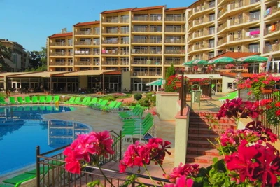 Hôtel Madara Park
