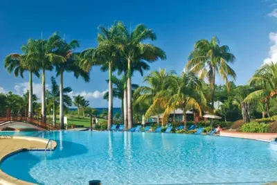 Hôtel Village Pierre & Vacances Sainte Luce Martinique - Location de voiture incluse