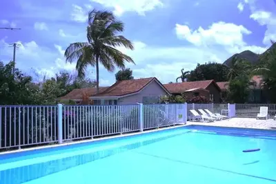 Hôtel L'Anse Bleue - Location de voiture incluse