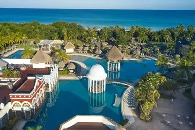 Combiné circuit et hôtel Iberostar Marques de la Torre 5* & Iberostar Selection Varadero 5*