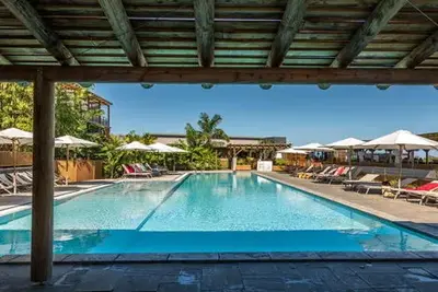 Hôtel Dina Morgabine Saint Gilles