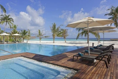 Hôtel Outrigger Maldives Maafushivaru Resort