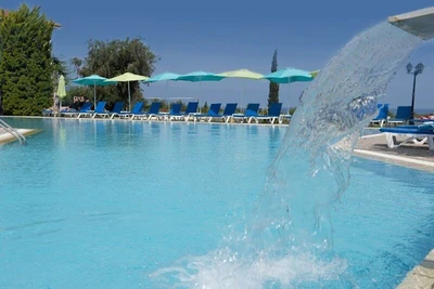 Hôtel Akamanthea Holiday Village