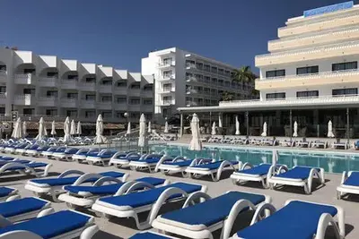 Hôtel R2 Veronica