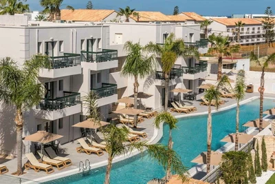 Hôtel Gouvès Water Park Holiday Resort