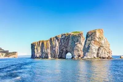 Autotour Des Chutes du Niagara au Rocher Percé - Éclaireur - STD