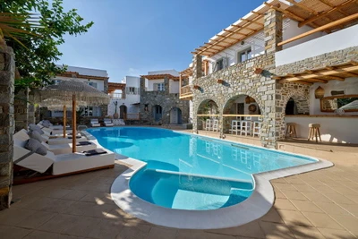Hôtel Zefi & Suites