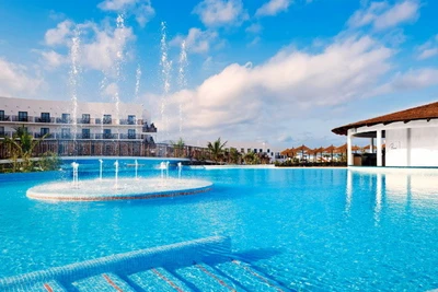 Club Ôclub Experience Melia Dunas Beach Resort & Spa