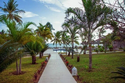 Mon French Club Mandarin Resort